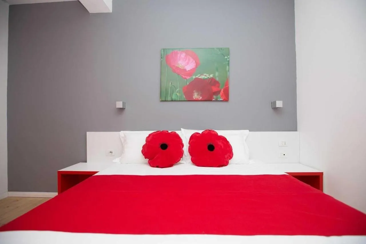 Hotel Rimini Tirana 3*,