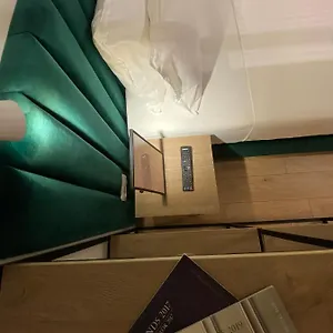 Living Hotel